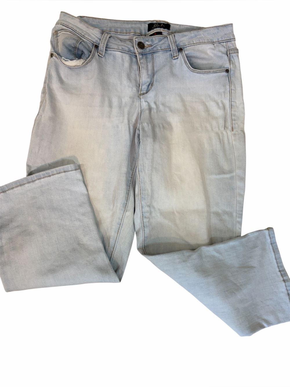 EARL JEAN faded light blue size 6 crop stretch